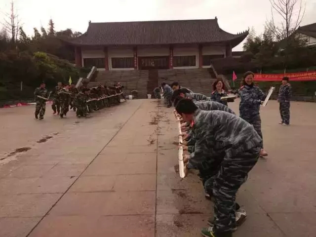 齊心奮進(jìn)，夢想起航，遠(yuǎn)景裝飾2015啟動大會-全員會師