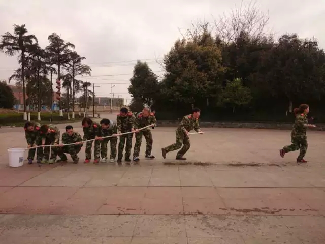 齊心奮進(jìn)，夢想起航，遠(yuǎn)景裝飾2015啟動大會-全員會師